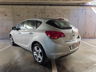 Opel Astra 1.6 Selective