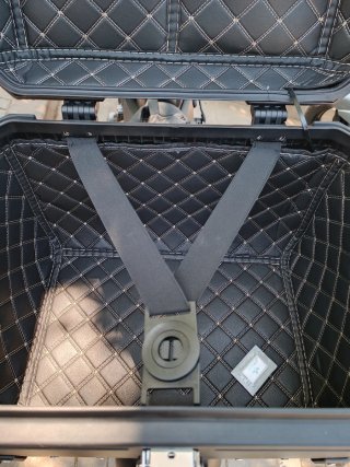 Baúl aluminio XB55