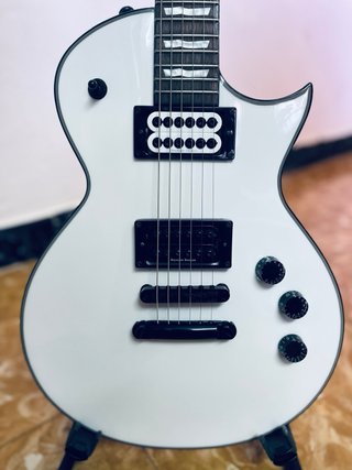 LTD EC256 Seymour Duncan Invader