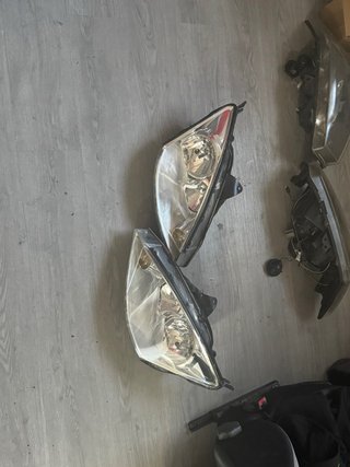 Faros Delanteros Ford Focus MK1