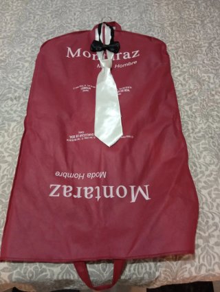 Traje Montaraz Azul Marino y Zapatos Negros