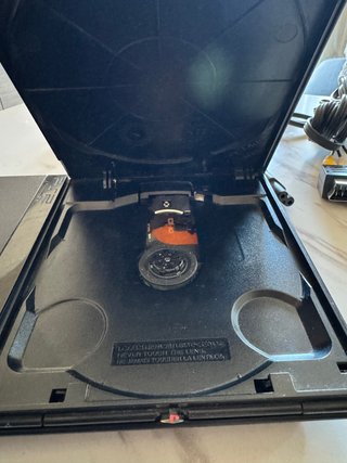 PS2 Slim 70004 non legge dischi