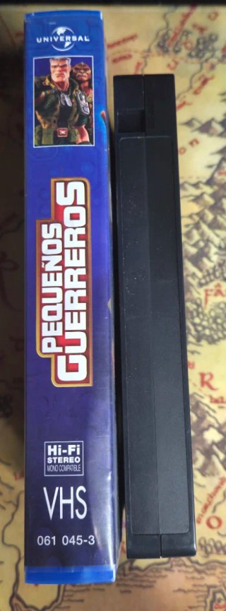 Pequeños Guerreros VHS (Español)