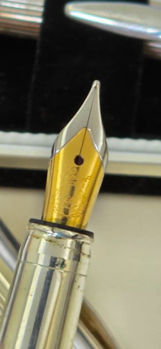 Juego Antiguo, Bolígrafos Plateados