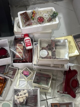 Casa delle bambole vintage completa