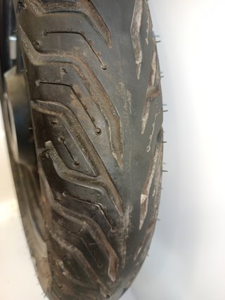 Llanta trasera Suzuki UK110 Address de 2015-2021