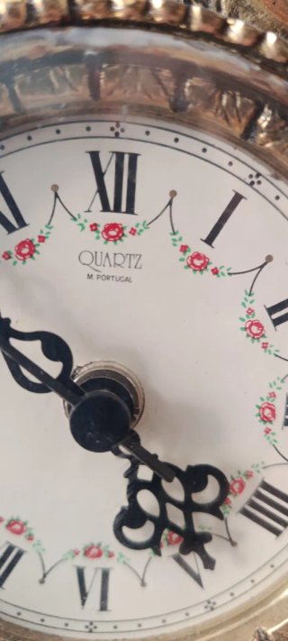 Reloj de sobremesa bronce antiguo