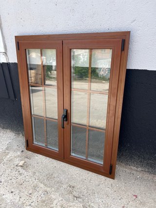 Ventana RPT oscilobatiente bicolor madera/blanco