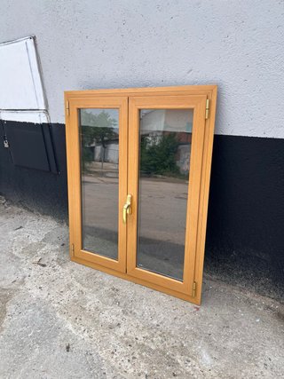 Ventana pino nudo 100x120