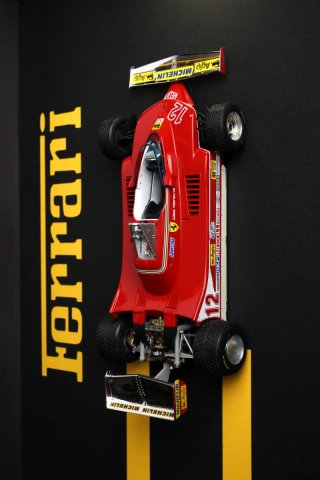 Cuadro Ferrari 311T4 iluminado.