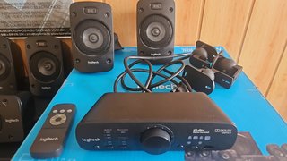 Sistema Altavoces Logitech 5.1 THX 1000W con Caja