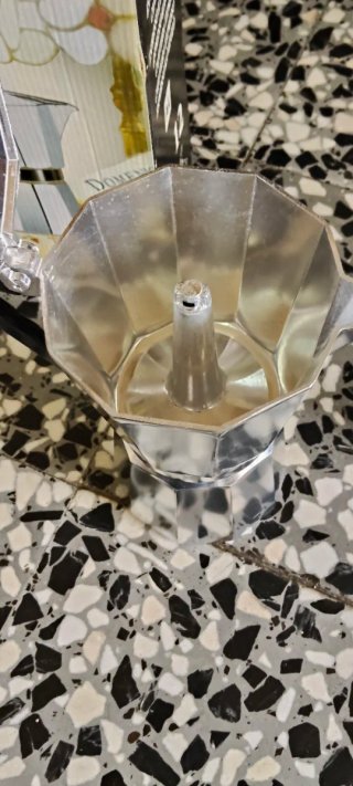 Cafetera Italiana de 12 tazas
