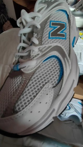 *nuevas* New Balance 53O talla 38.5