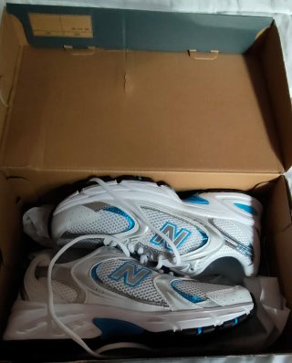 *nuevas* New Balance 53O talla 38.5