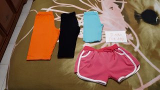 Lotto 4 pantaloncini bambina