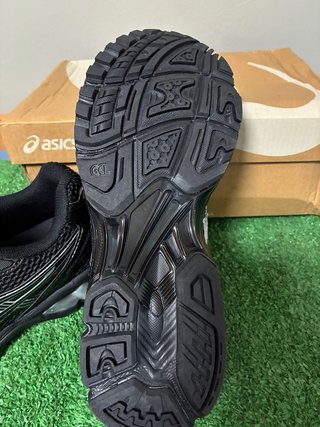 Asics Gel Kayano Talla 42 Negro/Plata