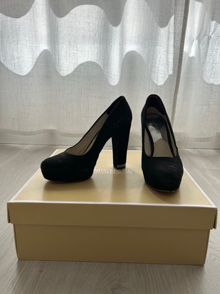 Zapatos de ante Michael Kors negros