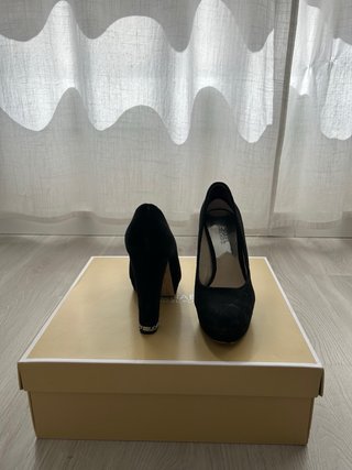 Zapatos de ante Michael Kors negros