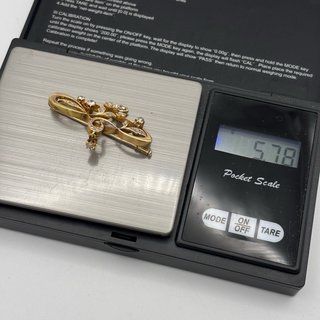 Broche de oro 18kt con diamantes