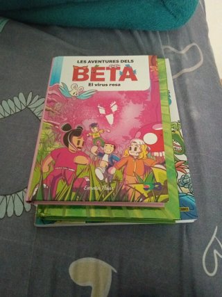 Libro. Les aventures dels BETA