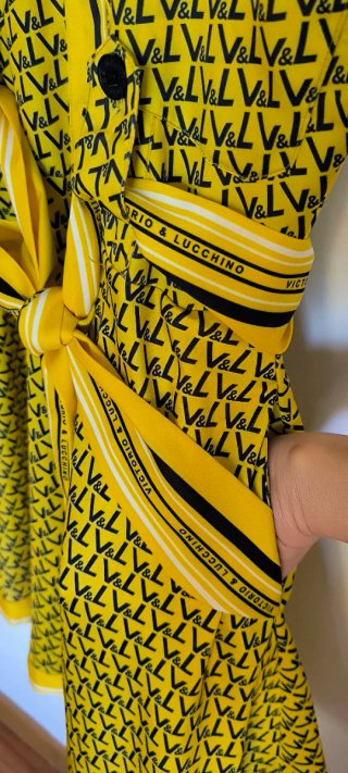 Vestido Victorio & Lucchino Amarillo y Negro