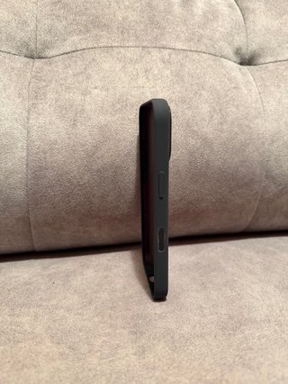 Funda iPhone 16 Negra