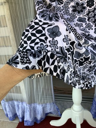 Gonna fantasia fiorata taglia 46