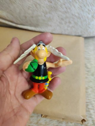 Figura Astérix. Partes móviles