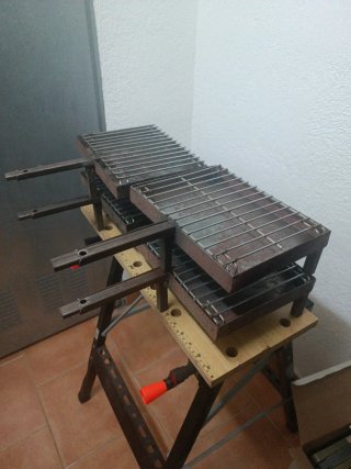 Pack 4 Parrillas Hierro con Cajón Brasa