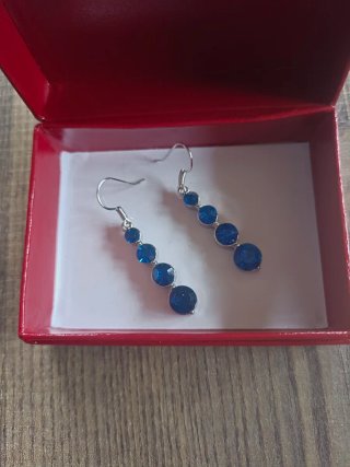 Pendientes largos piedras azules y plateados
