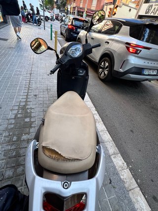 Ciclomotor 45cc Scooter Negro/Beige