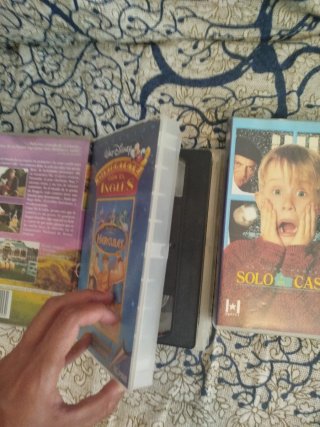 Lote 3 Películas VHS: Babe, Hércules, Solo en Casa