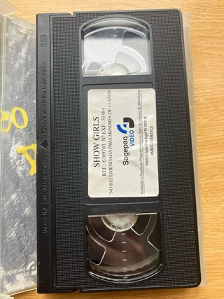 VHS: SHOW GIRLS