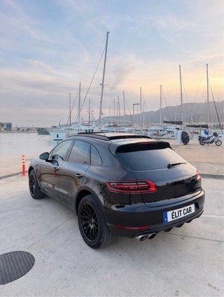 Porsche Macan 2016