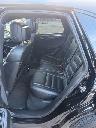 Porsche Macan 2016