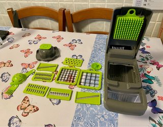 Tagliaverdure 14 in 1 come nuovo