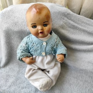 Muñeco de porcelana antiguo