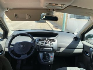 Renault Scenic 1.5 DCI