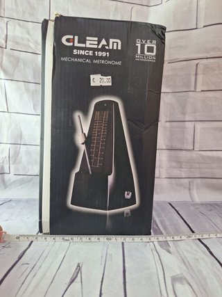 Metrónomo Mecánico Profesional CLEAM