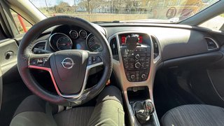 Opel Astra 2010