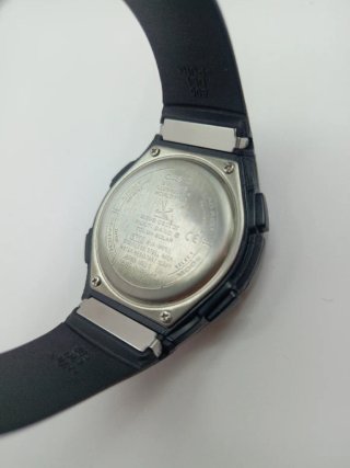 Reloj Casio Waveceptor Multiband 6 WVA-650B-1AJF.