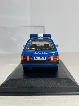 Ford Escort Mossos 1/43