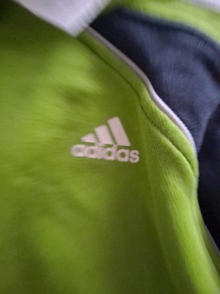 Sudadera Adidas verde y gris