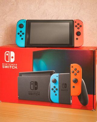 Nintendo Switch Nuova + Accessori