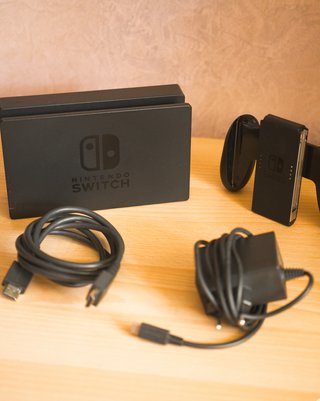 Nintendo Switch Nuova + Accessori