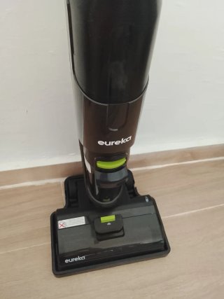 Eureka NEW400 Limpiador de Suelos Húmedo/Seco