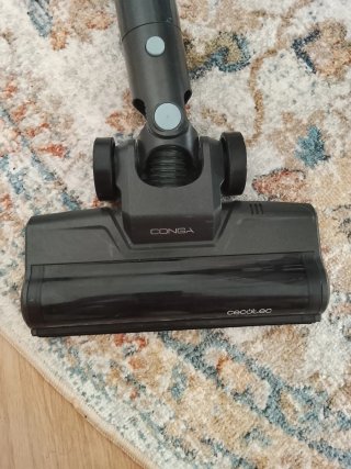 Aspiradora de mano con cargador