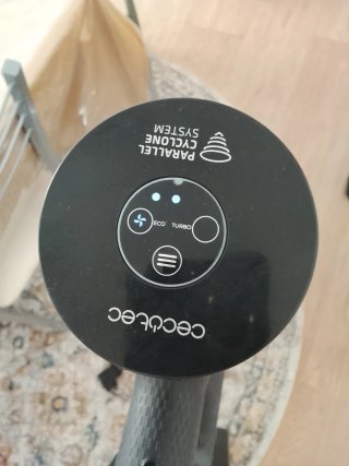 Aspiradora de mano con cargador