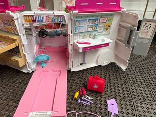 Ambulanza Barbie con Accessori