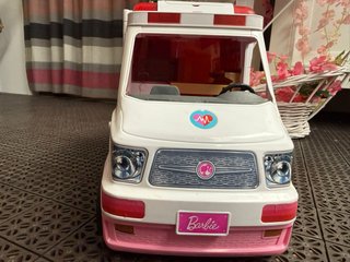 Ambulanza Barbie con Accessori